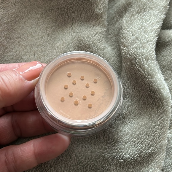 YC Collection loose setting powder - Picture 2 of 3